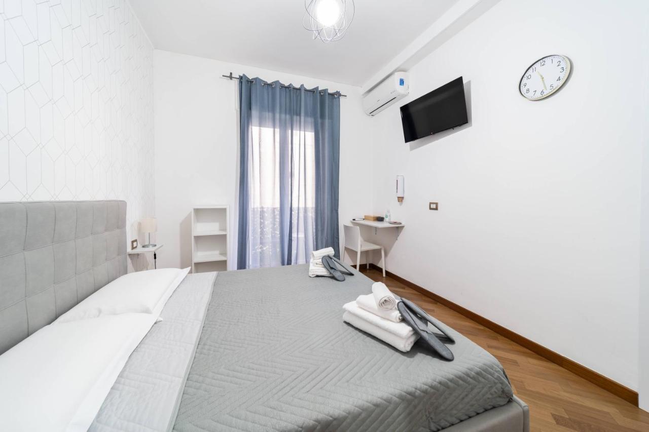 Dante 138 Class Rooms & Apartments Bari Esterno foto