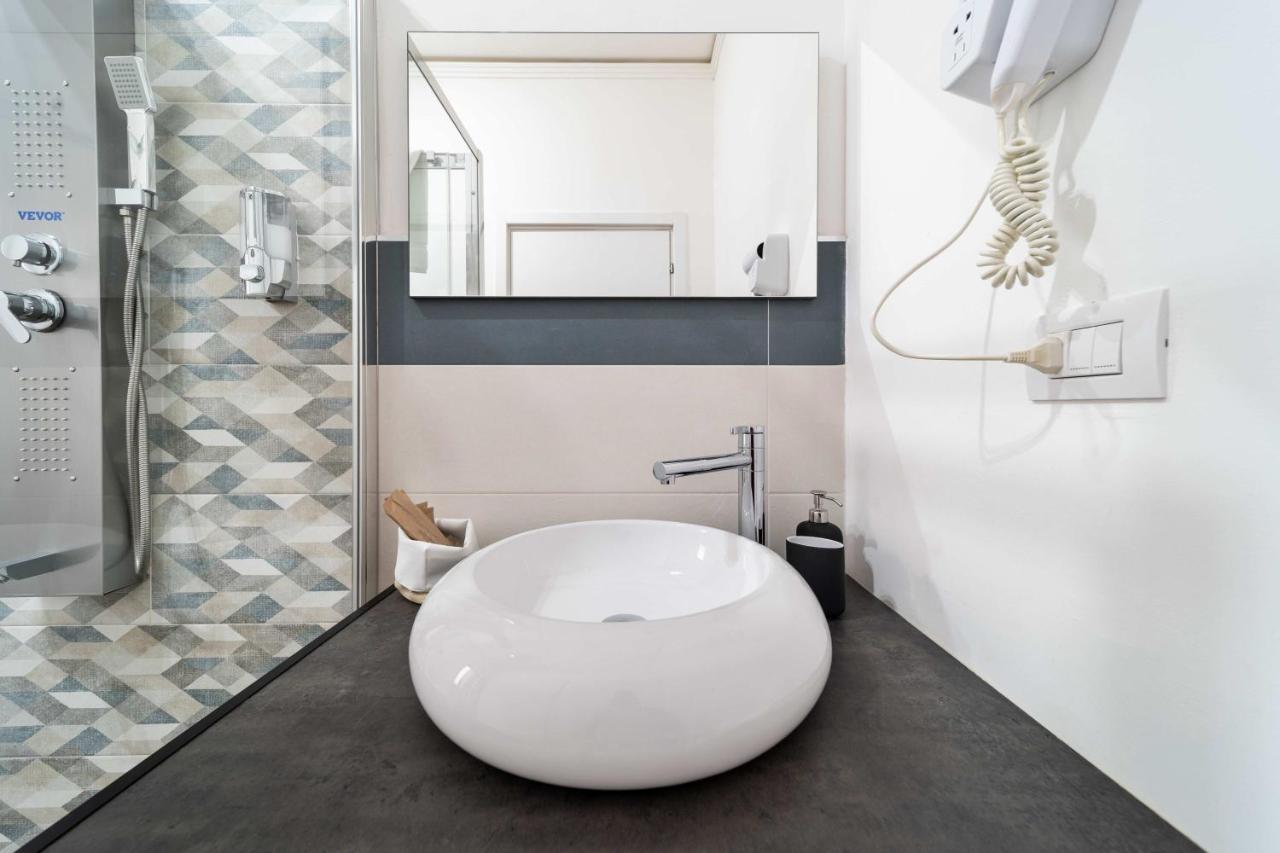 Dante 138 Class Rooms & Apartments Bari Esterno foto