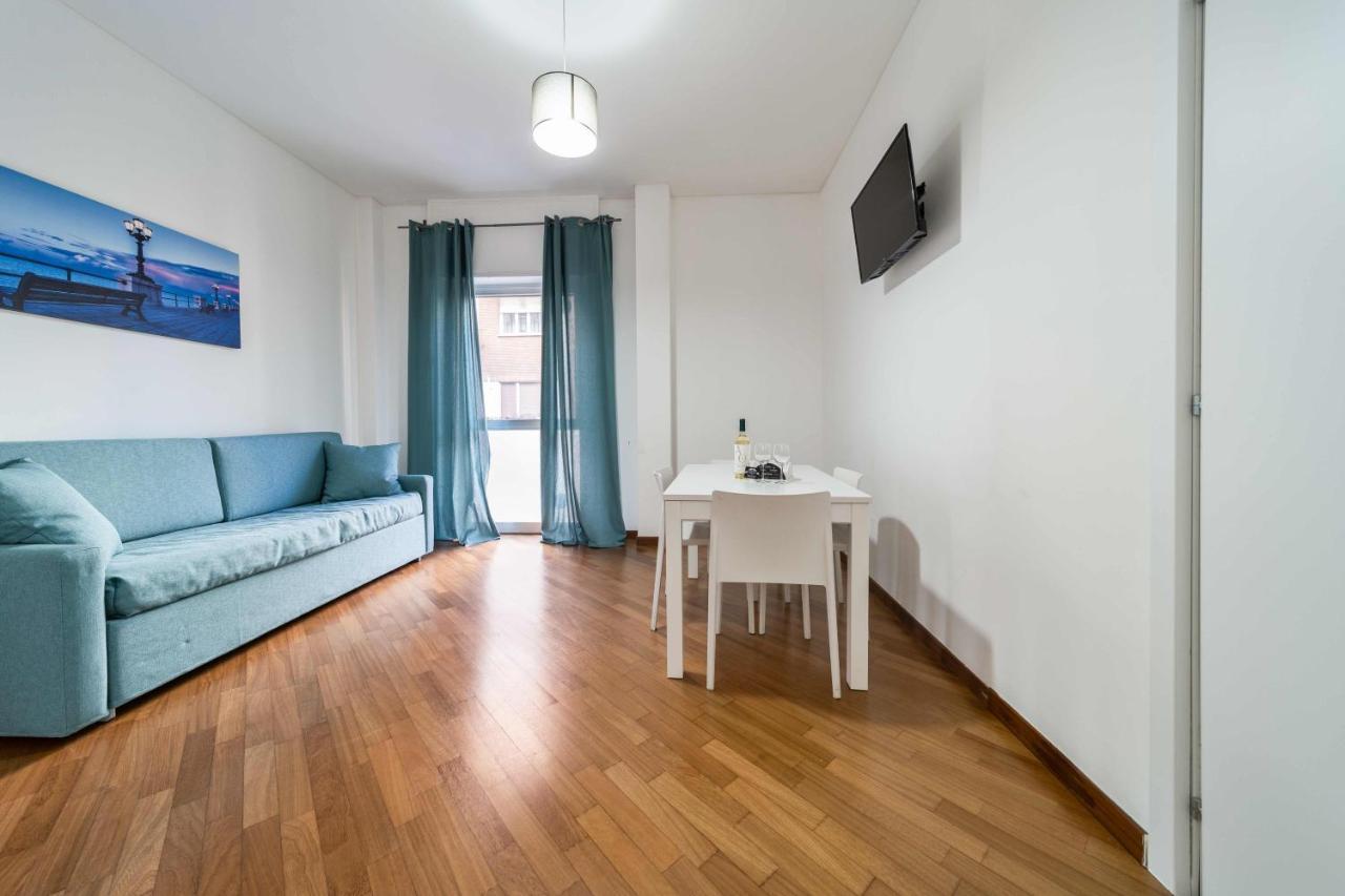 Dante 138 Class Rooms & Apartments Bari Esterno foto