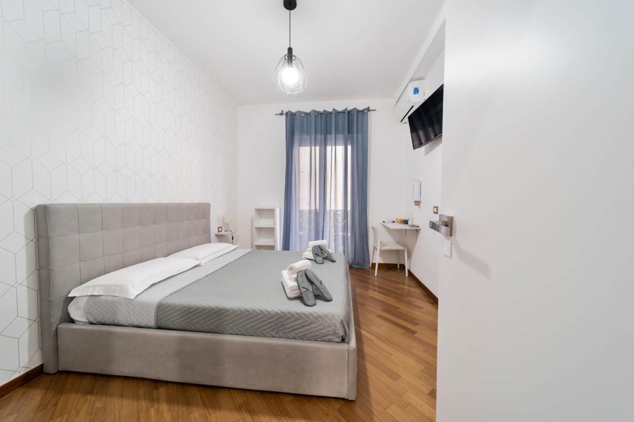 Dante 138 Class Rooms & Apartments Bari Esterno foto